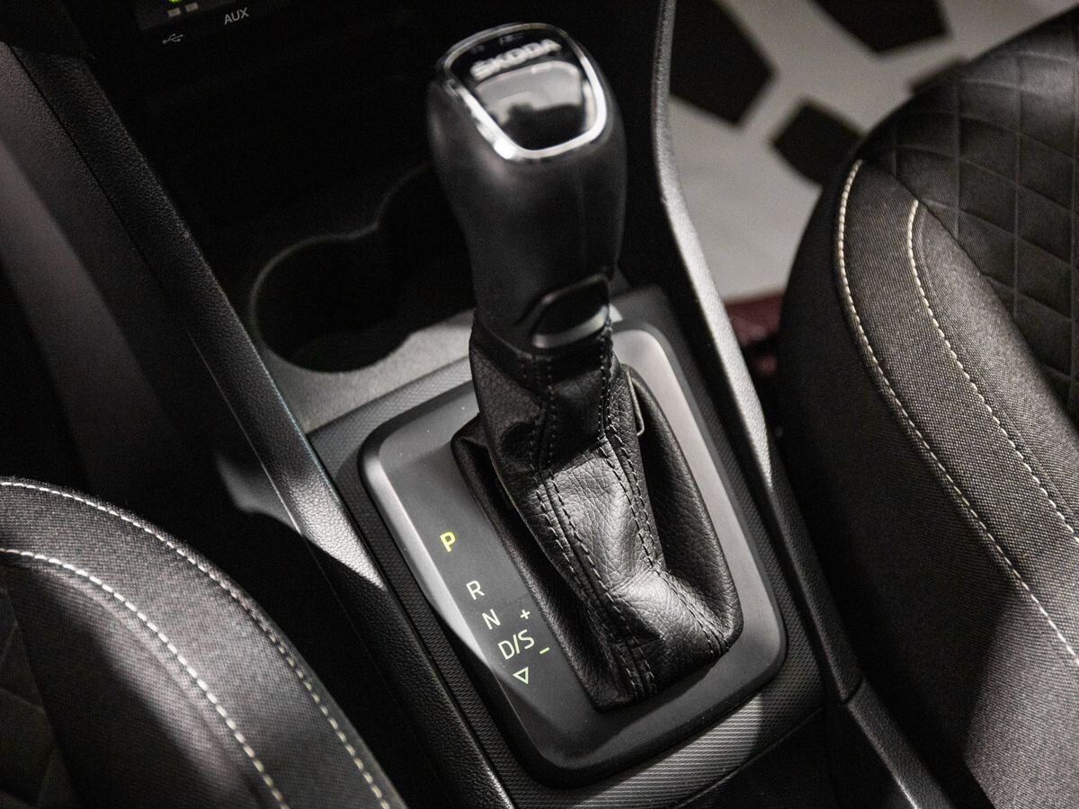 Skoda Rapid 2017 - фото автомобиля