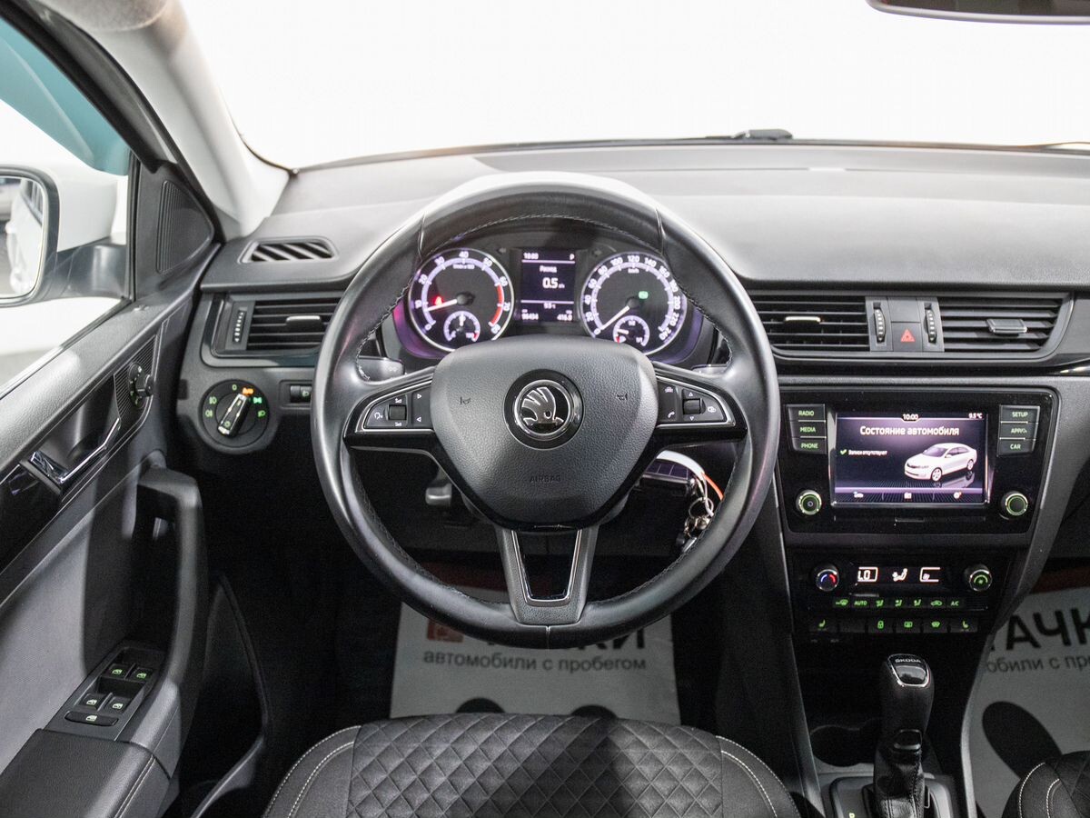 Skoda Rapid 2017 - фото автомобиля
