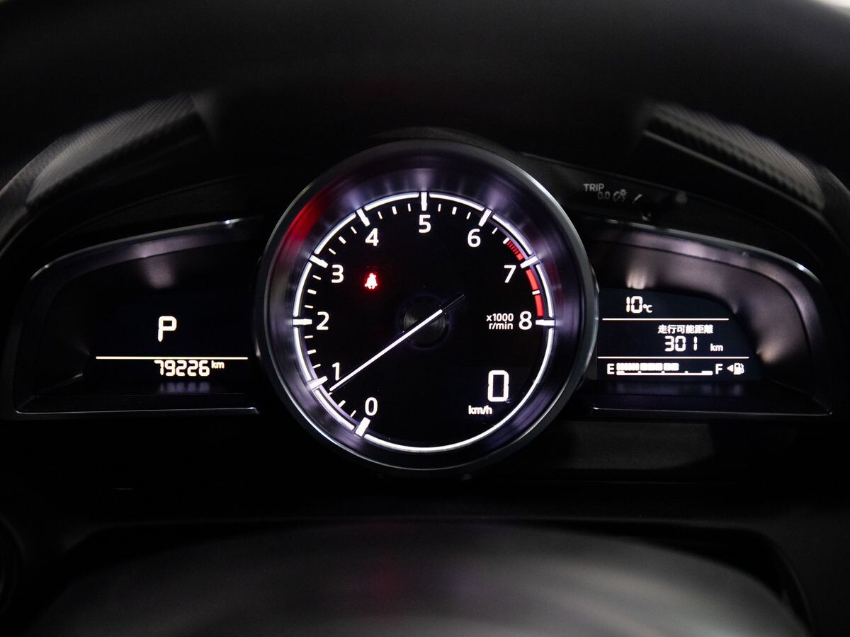 Mazda Demio 2019 - фото автомобиля