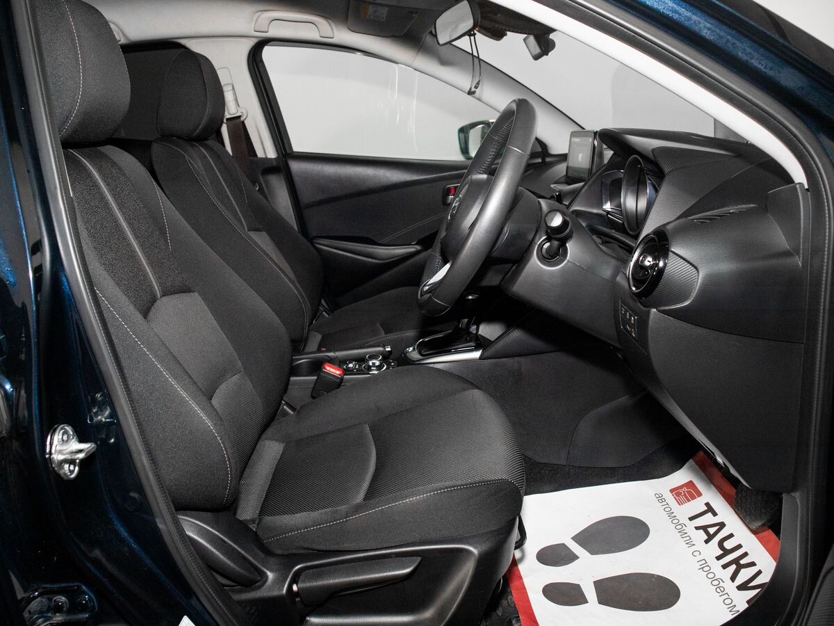 Mazda Demio 2019 - фото автомобиля