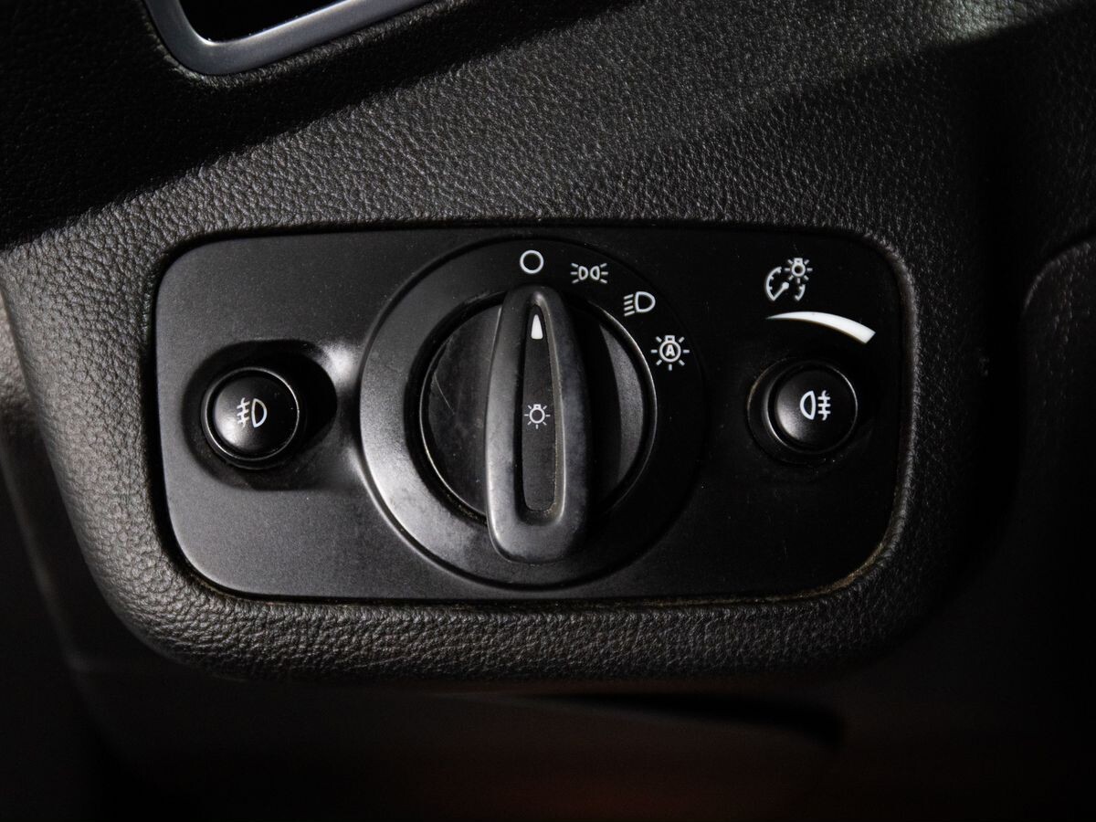 Ford Kuga 2013 - фото автомобиля