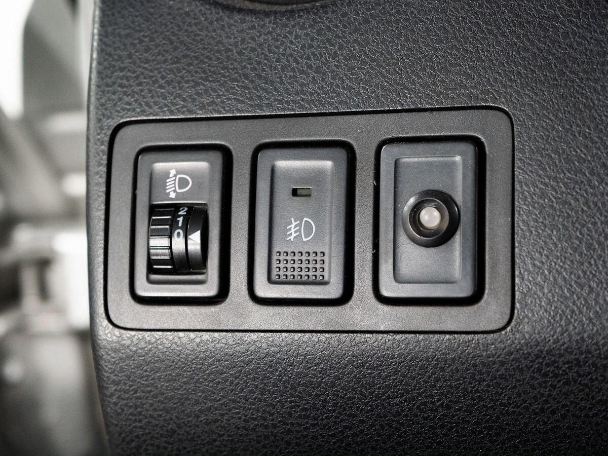 Suzuki Grand Vitara 2011 - фото автомобиля