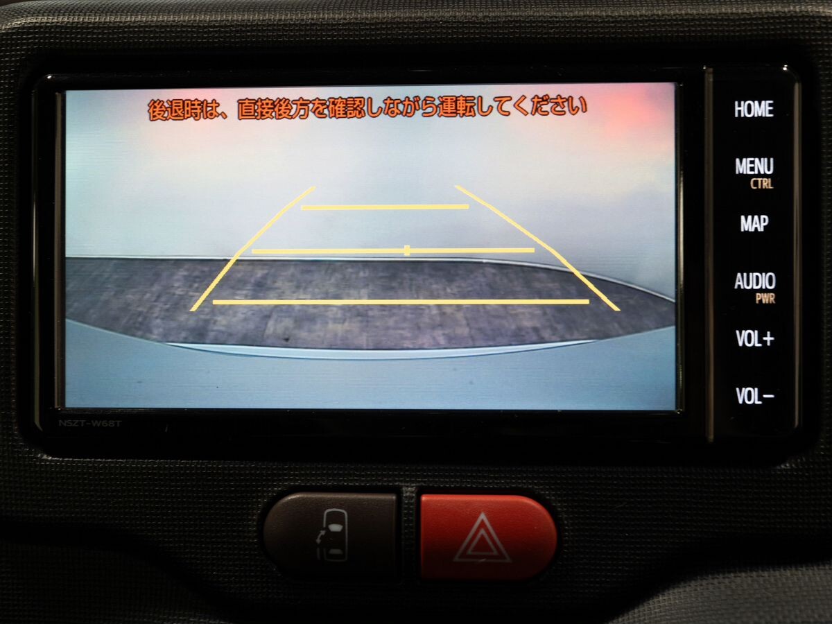 Toyota Porte 2019 - фото автомобиля