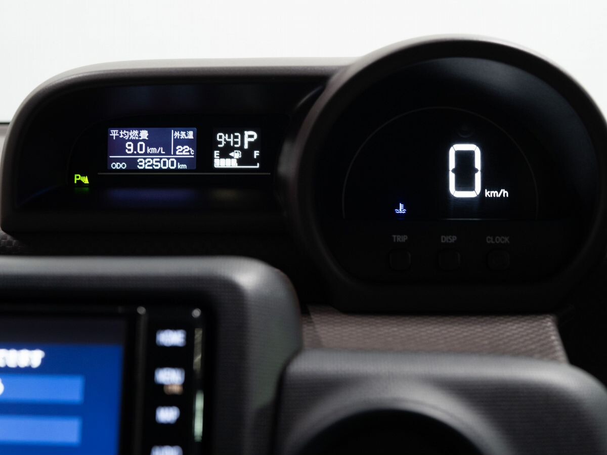Toyota Porte 2019 - фото автомобиля