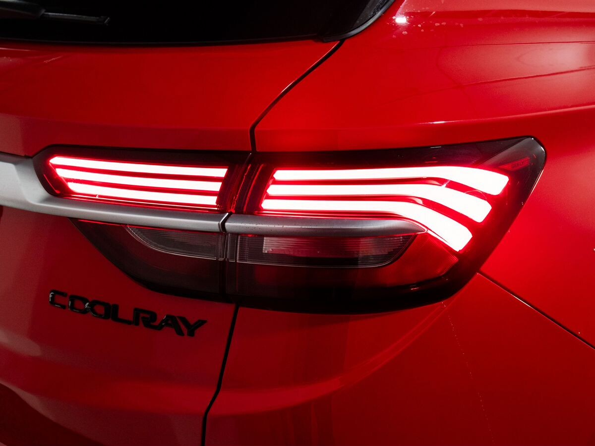 Geely Coolray 2020 - фото автомобиля