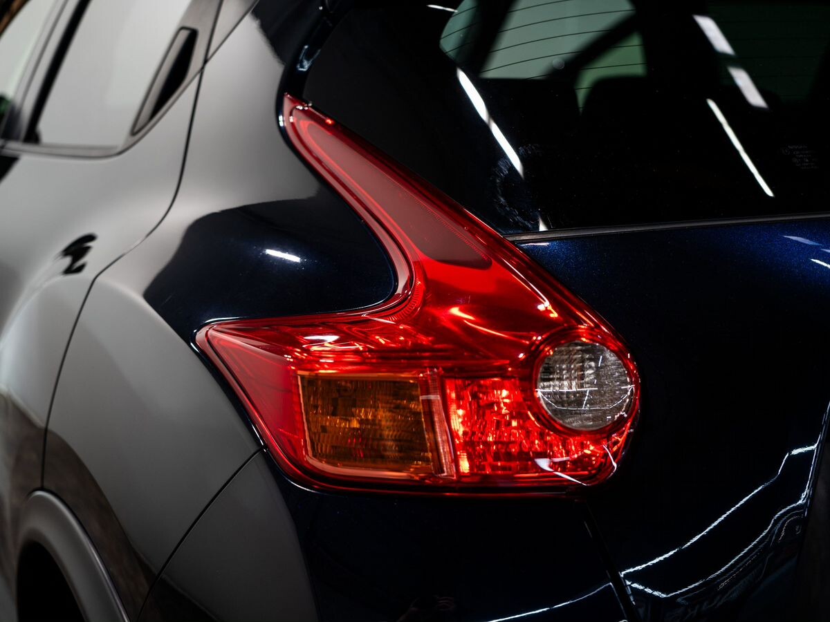 Nissan Juke 2012 - фото автомобиля