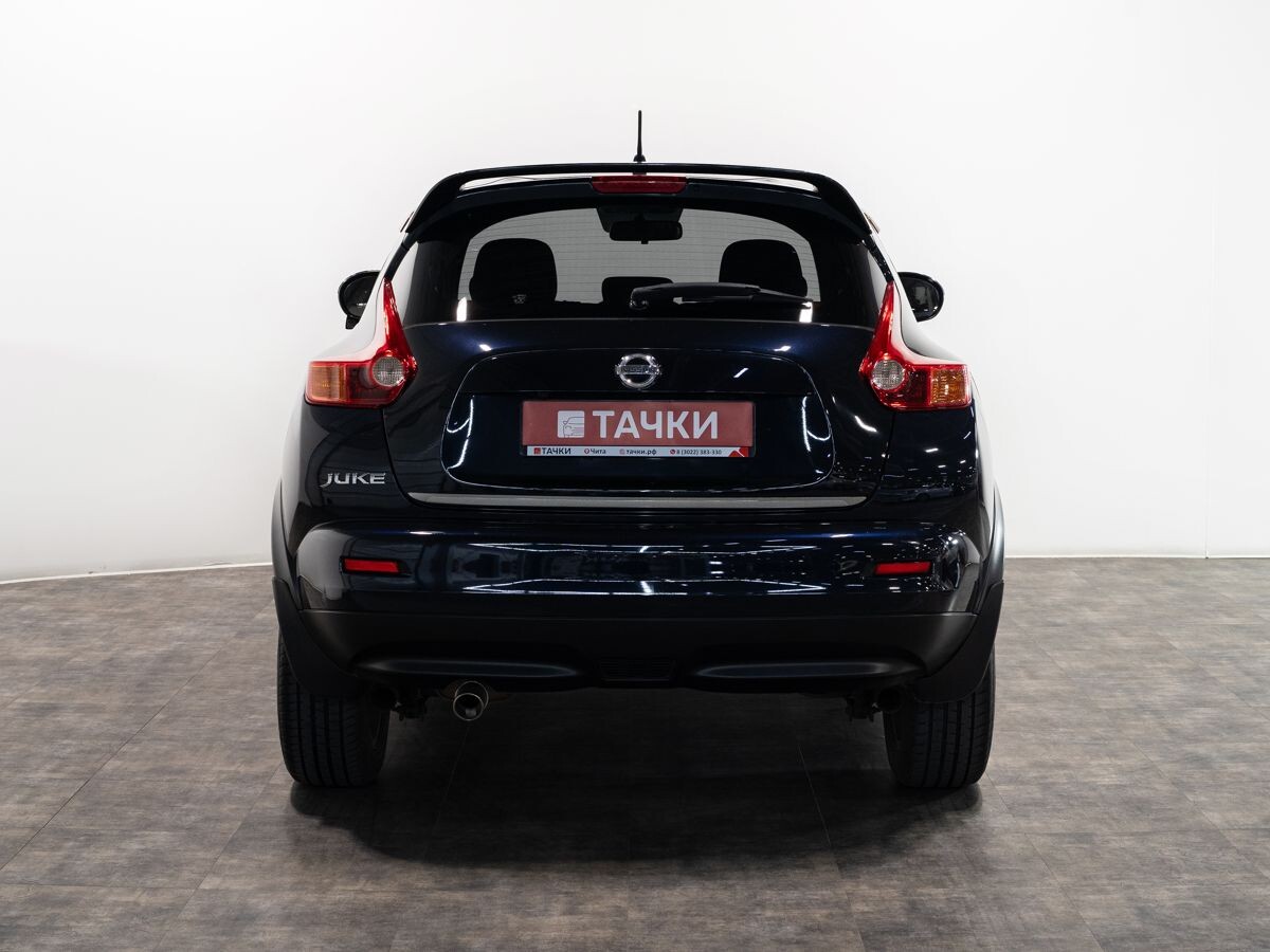 Nissan Juke 2012 - фото автомобиля