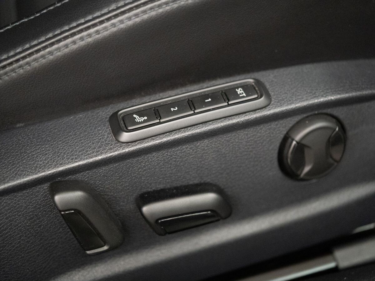 Volkswagen Passat 2016 - фото автомобиля