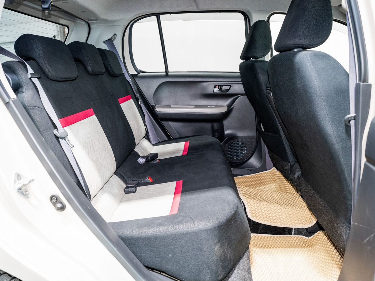 Toyota Passo 2018 - фото автомобиля