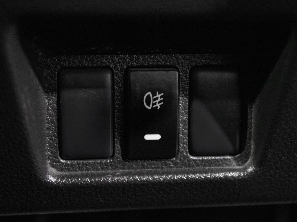 Nissan Serena 2012 - фото автомобиля