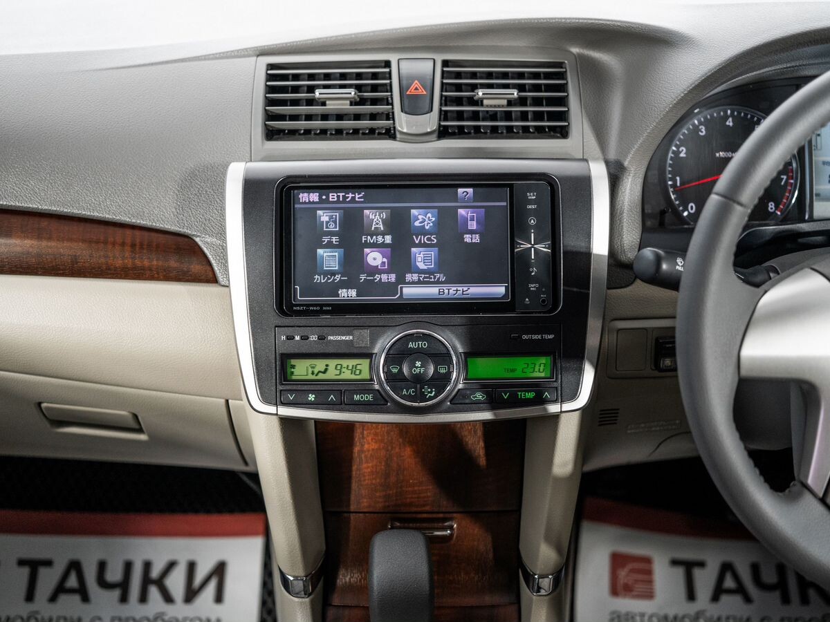 Toyota Premio 2010 - фото автомобиля