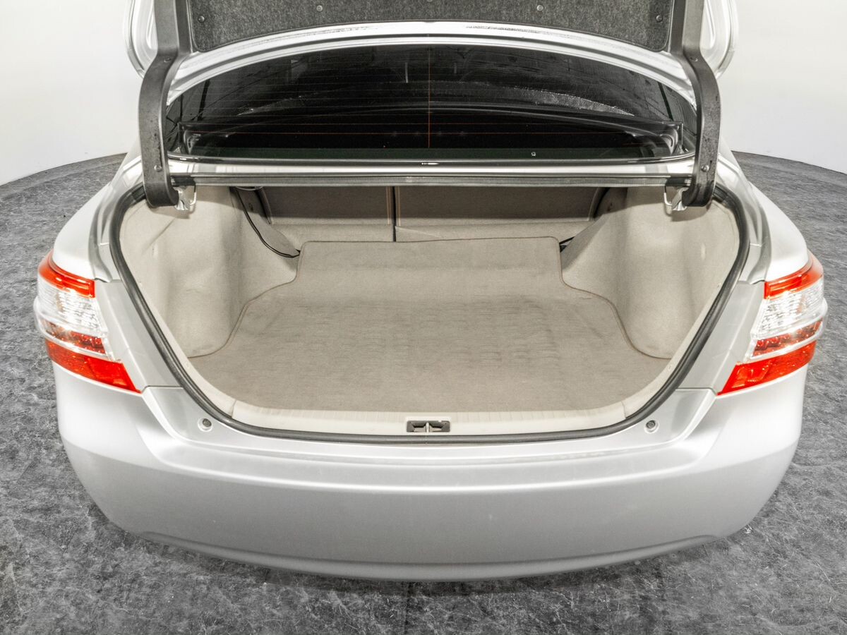 Toyota Premio 2010 - фото автомобиля