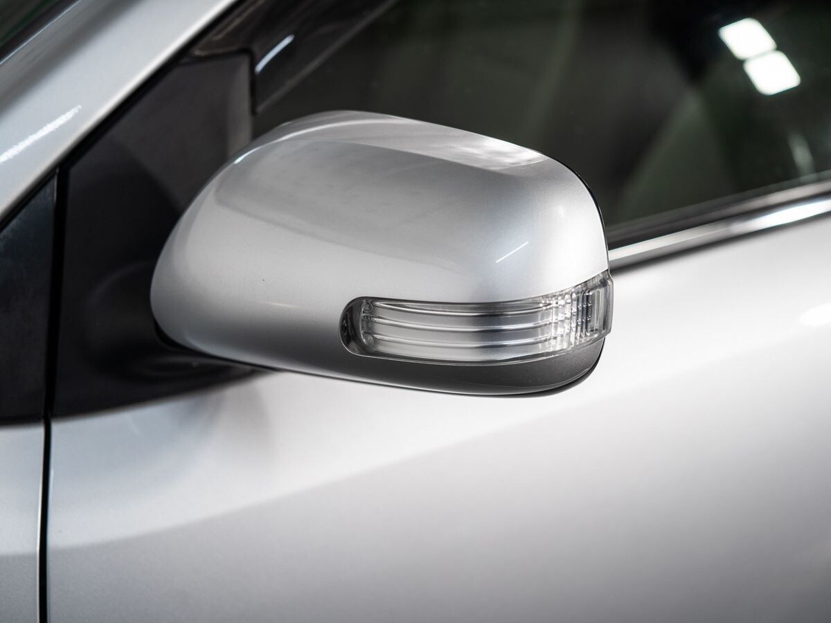 Toyota Premio 2010 - фото автомобиля