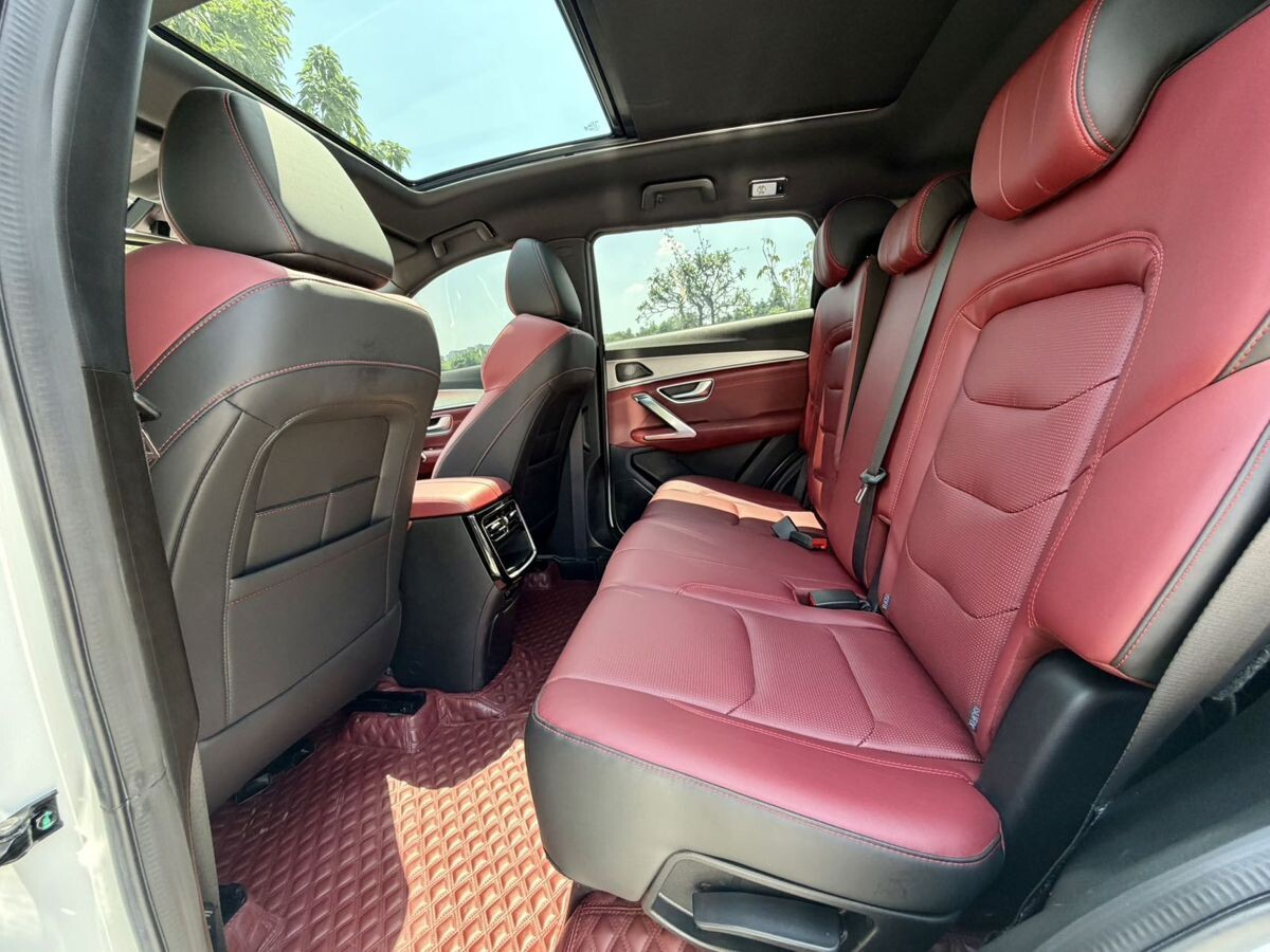 Jetour X70 Plus 2023 - фото автомобиля