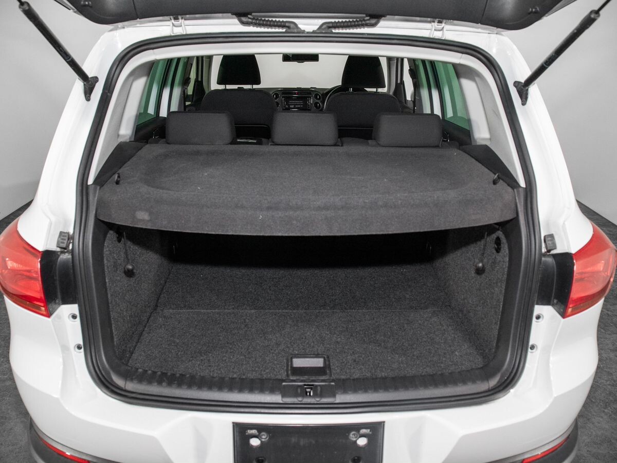 Volkswagen Tiguan 2014 - фото автомобиля