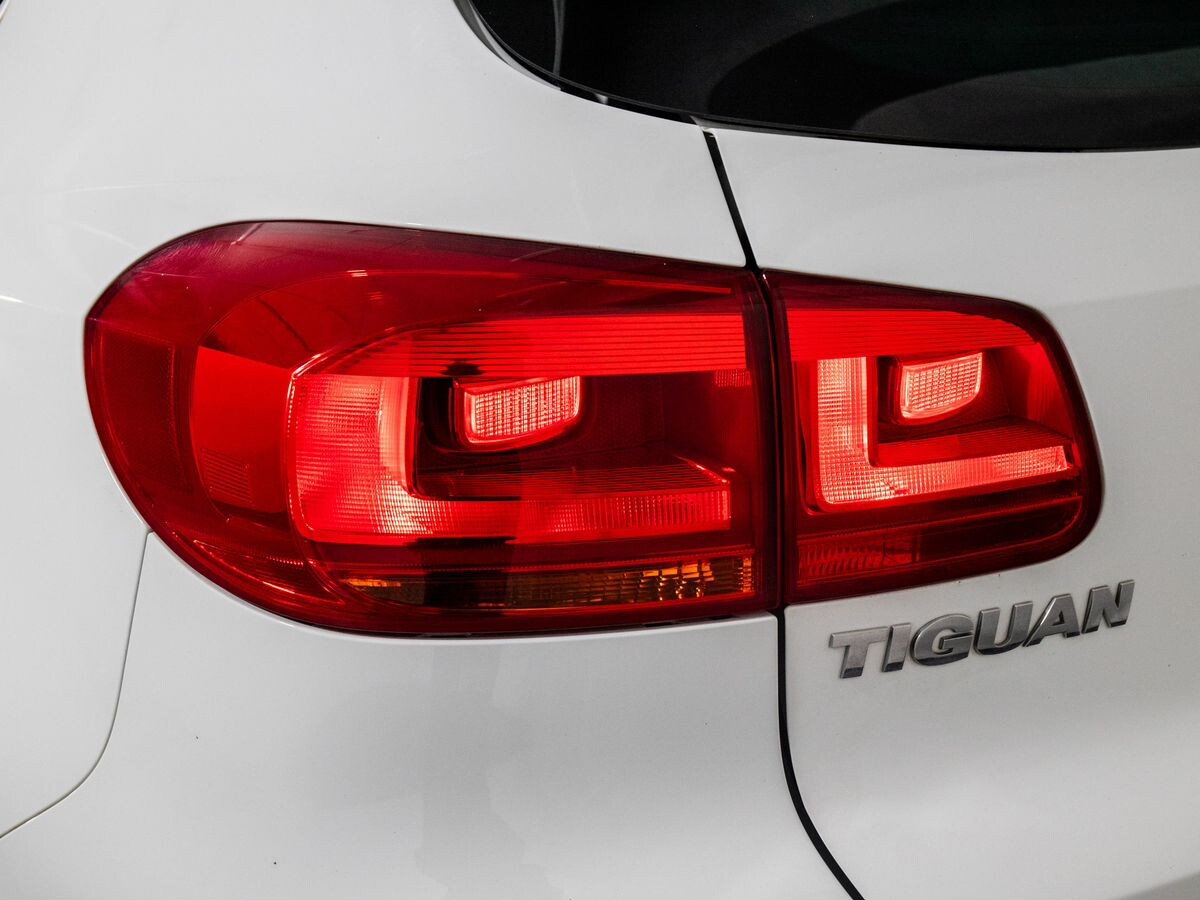 Volkswagen Tiguan 2014 - фото автомобиля