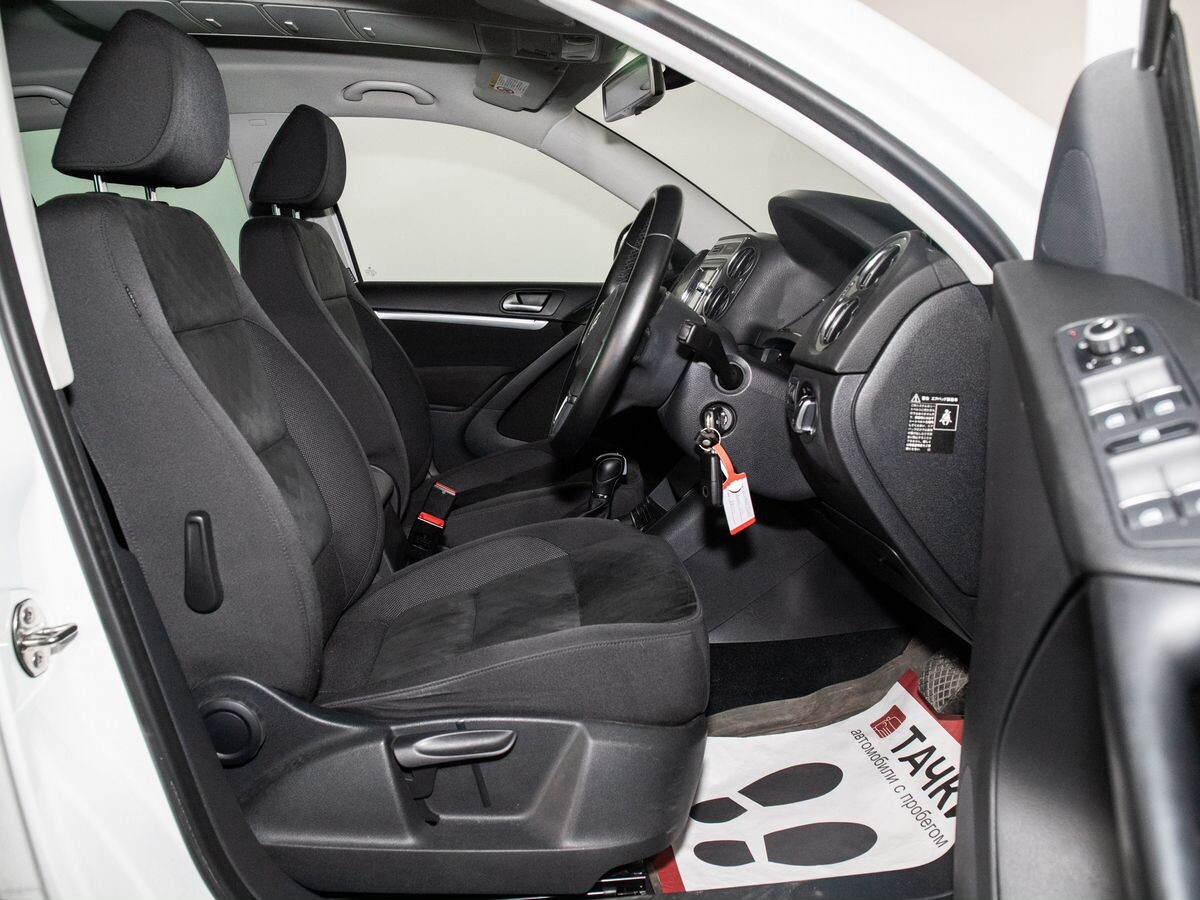 Volkswagen Tiguan 2014 - фото автомобиля