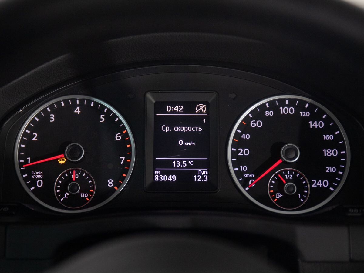 Volkswagen Tiguan 2014 - фото автомобиля