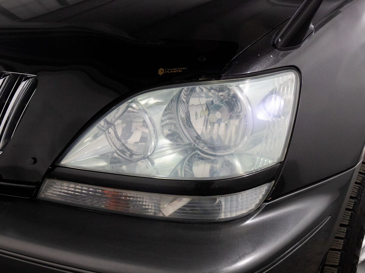 Toyota Harrier 2001 - фото автомобиля