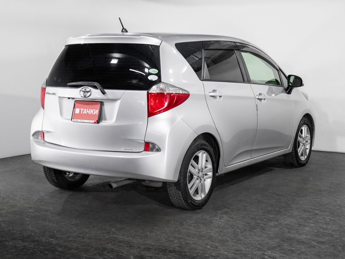Toyota Ractis 2012 - фото автомобиля