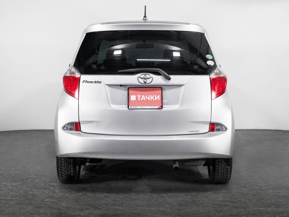 Toyota Ractis 2012 - фото автомобиля