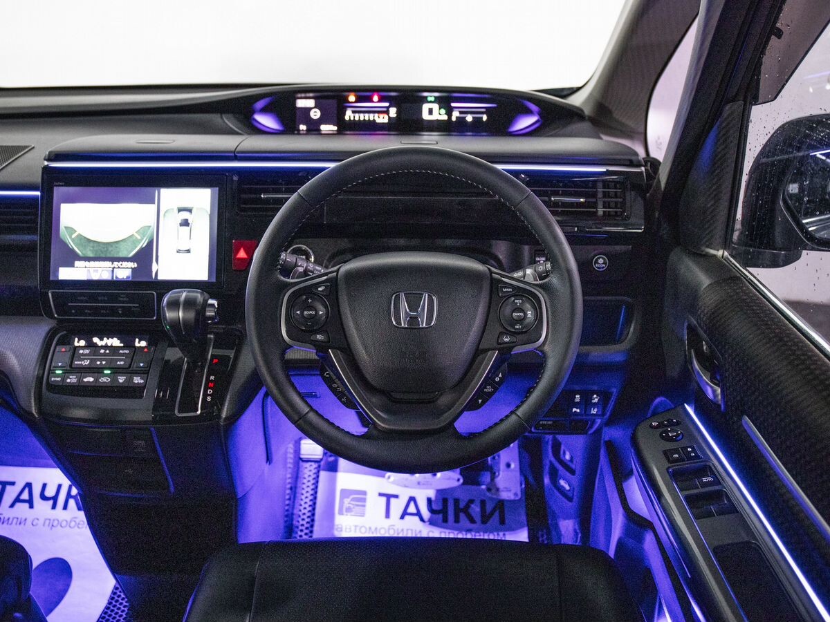 Honda Stepwgn 2020 - фото автомобиля