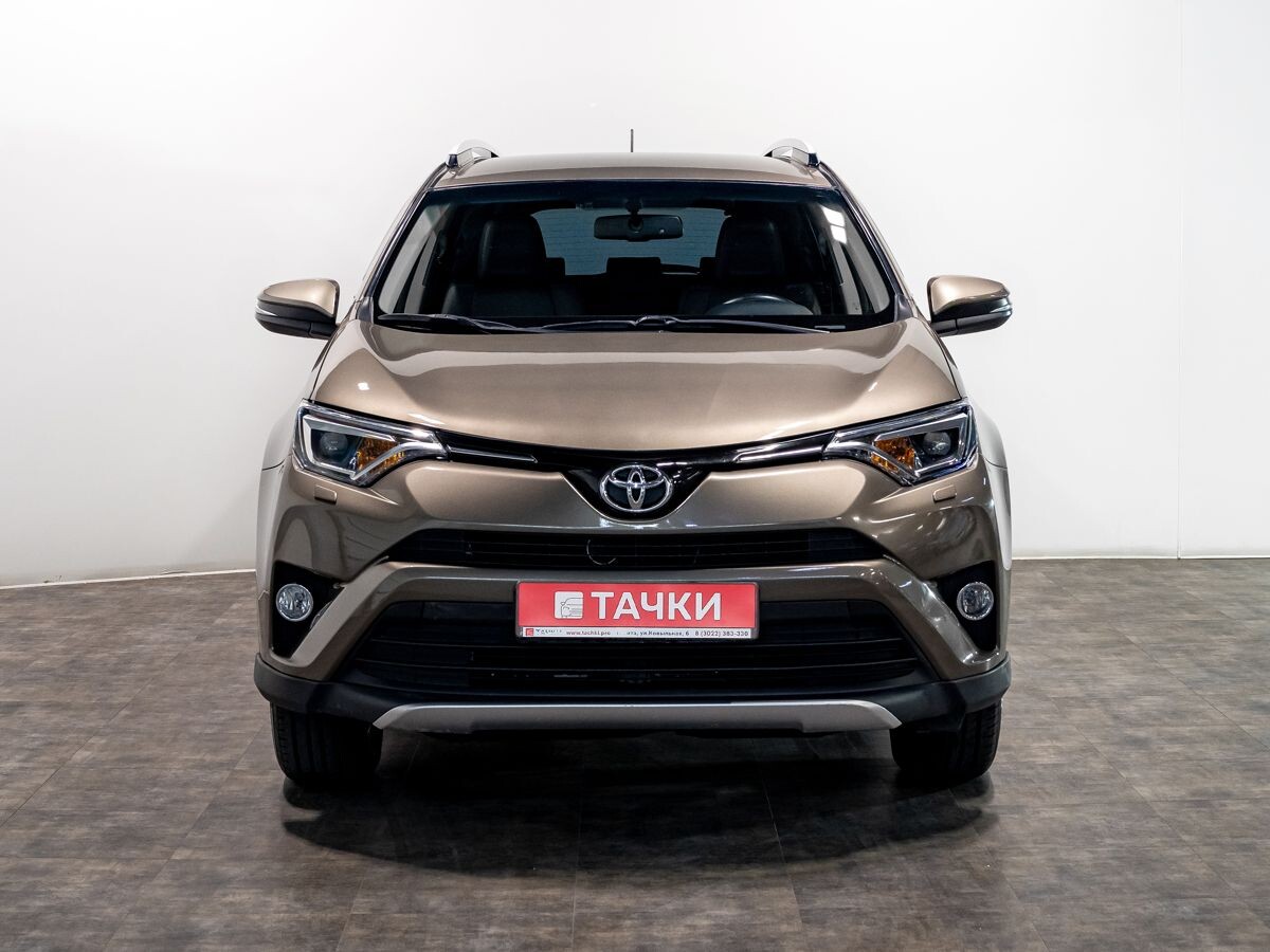 Toyota RAV4 2015 - фото автомобиля