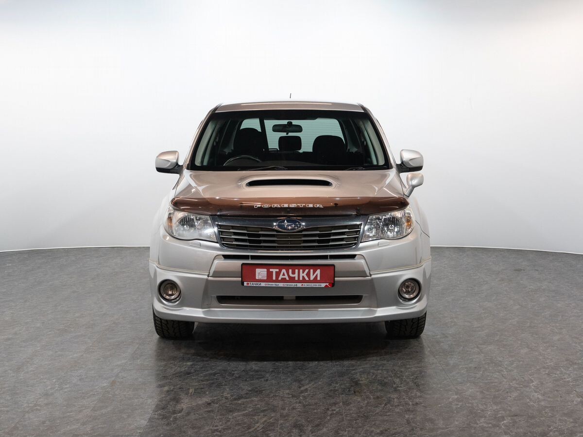 Subaru Forester 2010 - фото автомобиля