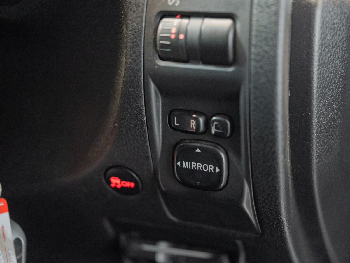 Subaru Forester 2010 - фото автомобиля