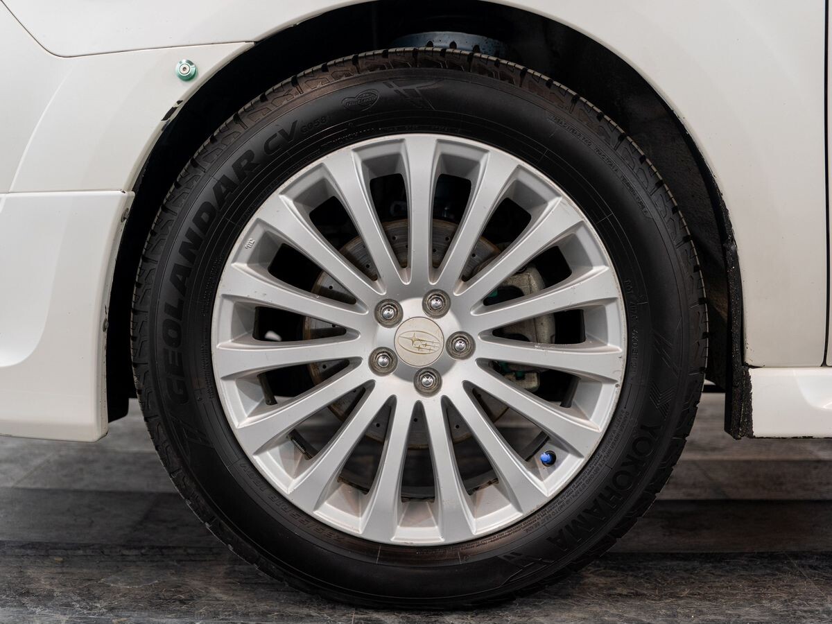 Subaru Legacy 2009 - фото автомобиля