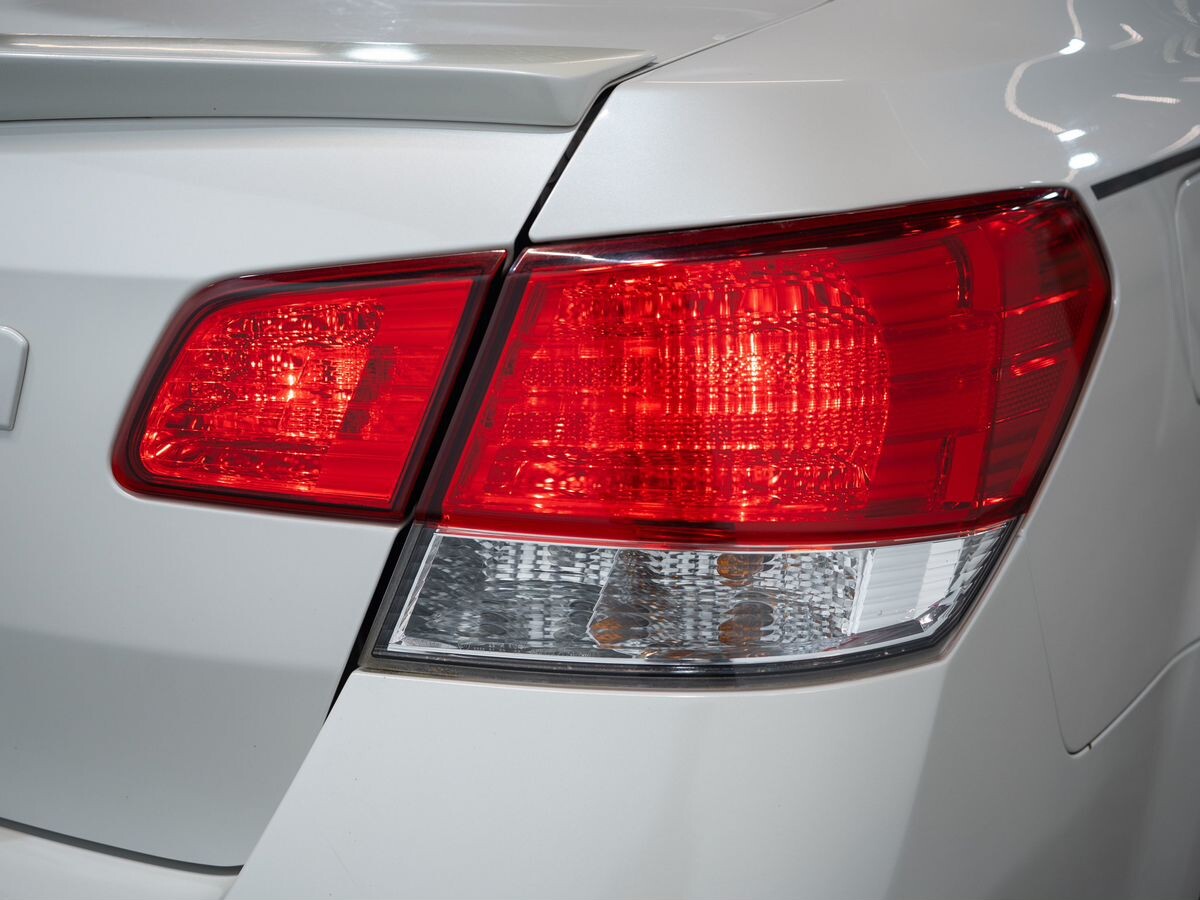 Subaru Legacy 2009 - фото автомобиля