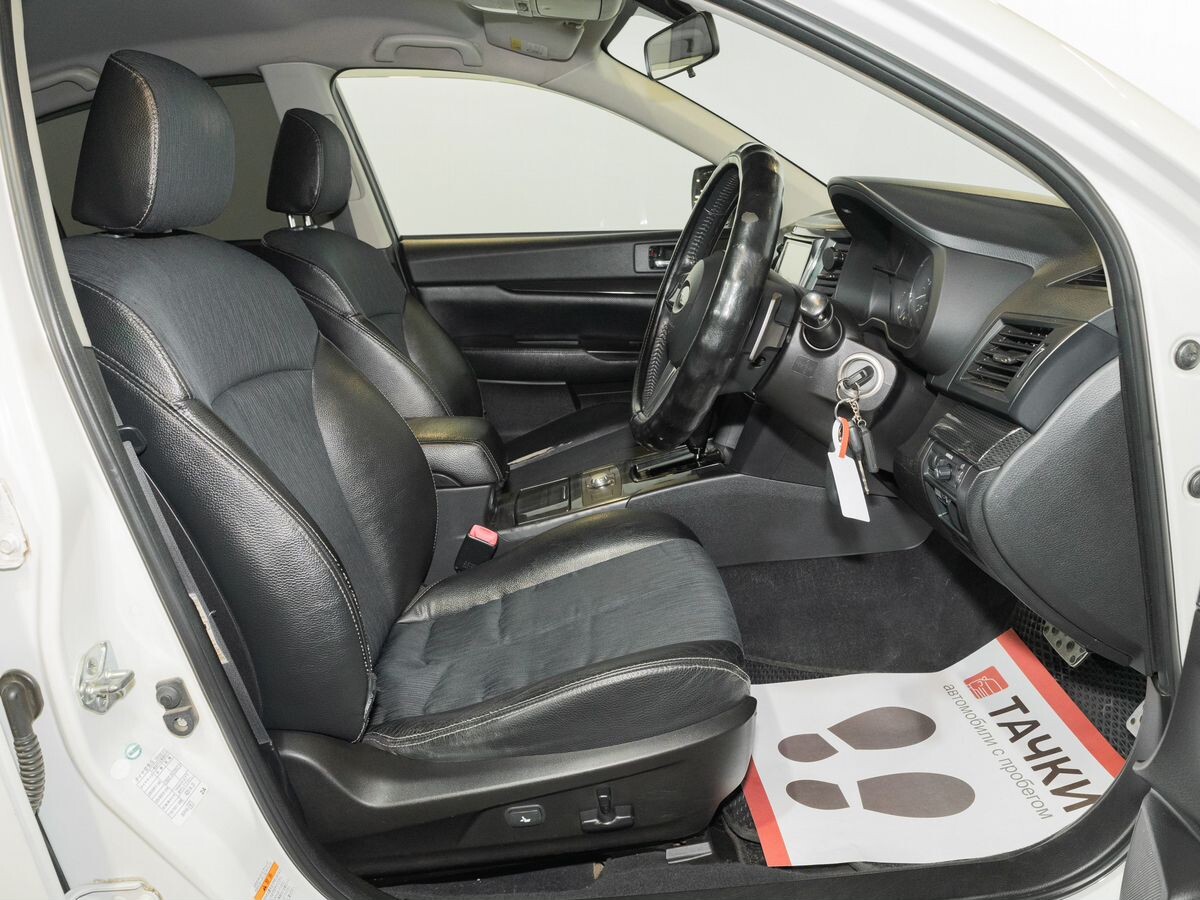 Subaru Legacy 2009 - фото автомобиля