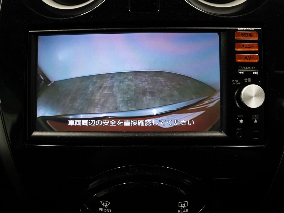 Nissan Note 2013 - фото автомобиля