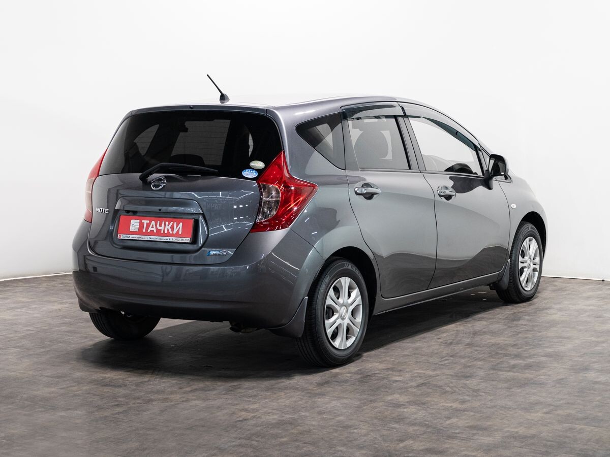 Nissan Note 2013 - фото автомобиля
