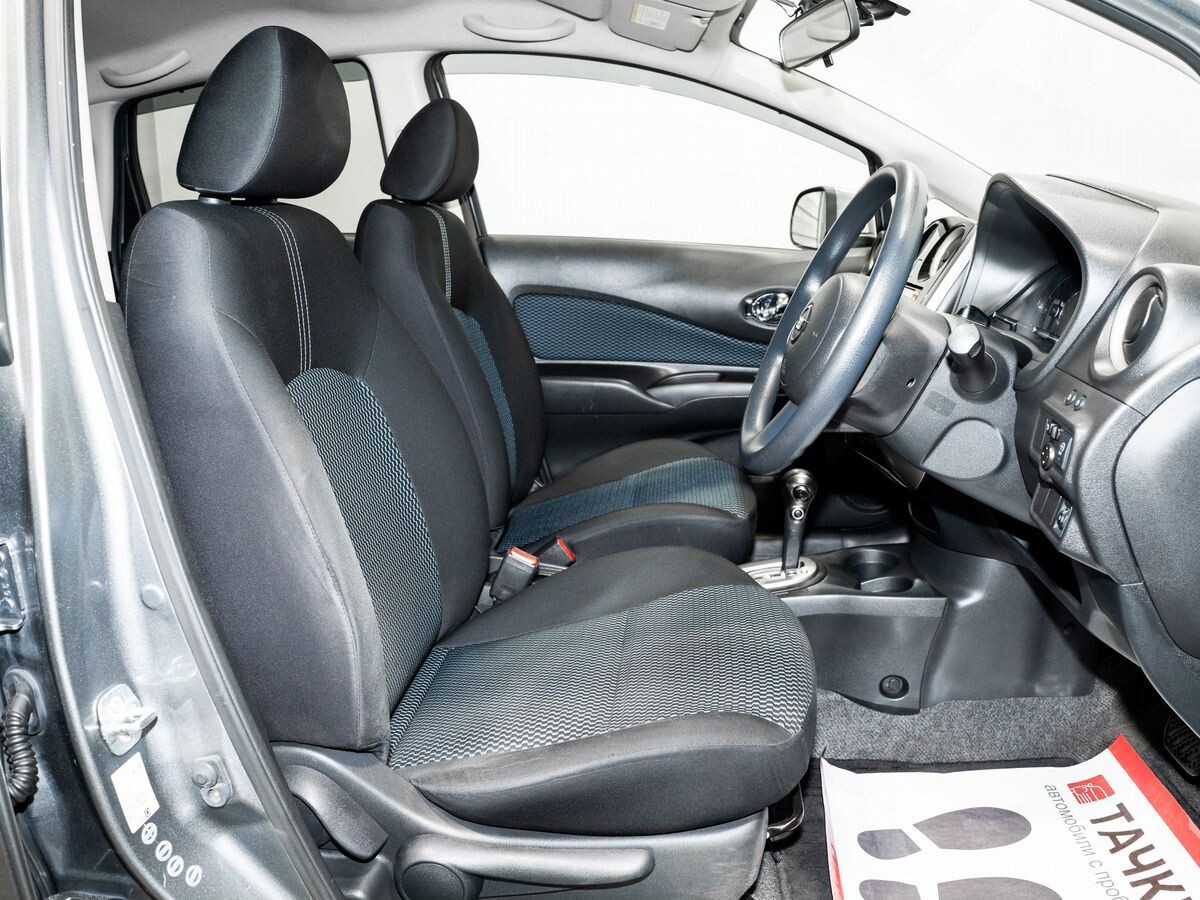 Nissan Note 2013 - фото автомобиля