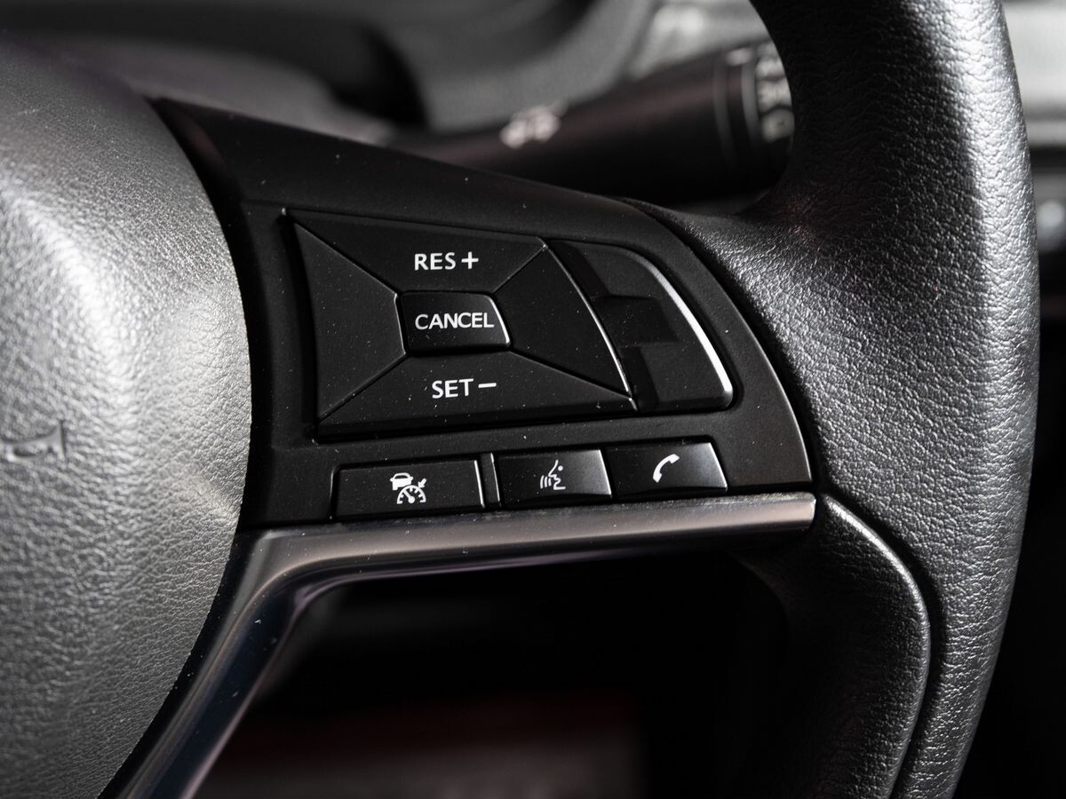 Nissan Note 2019 - фото автомобиля