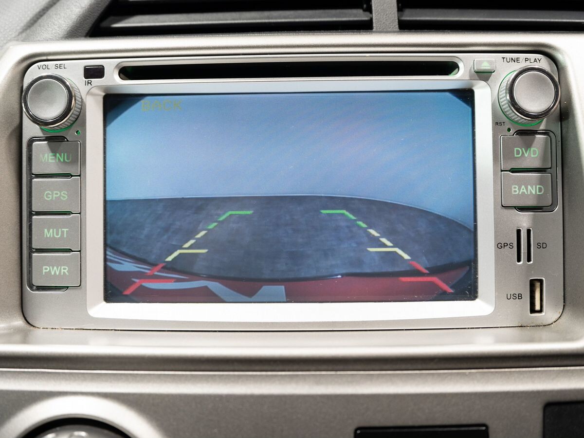 Toyota Ractis 2009 - фото автомобиля