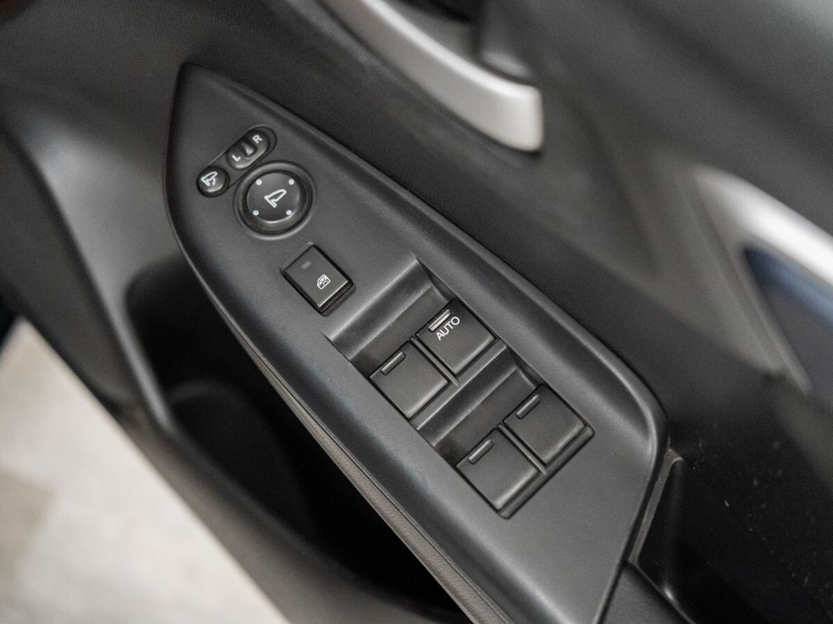 Honda Shuttle 2015 - фото автомобиля