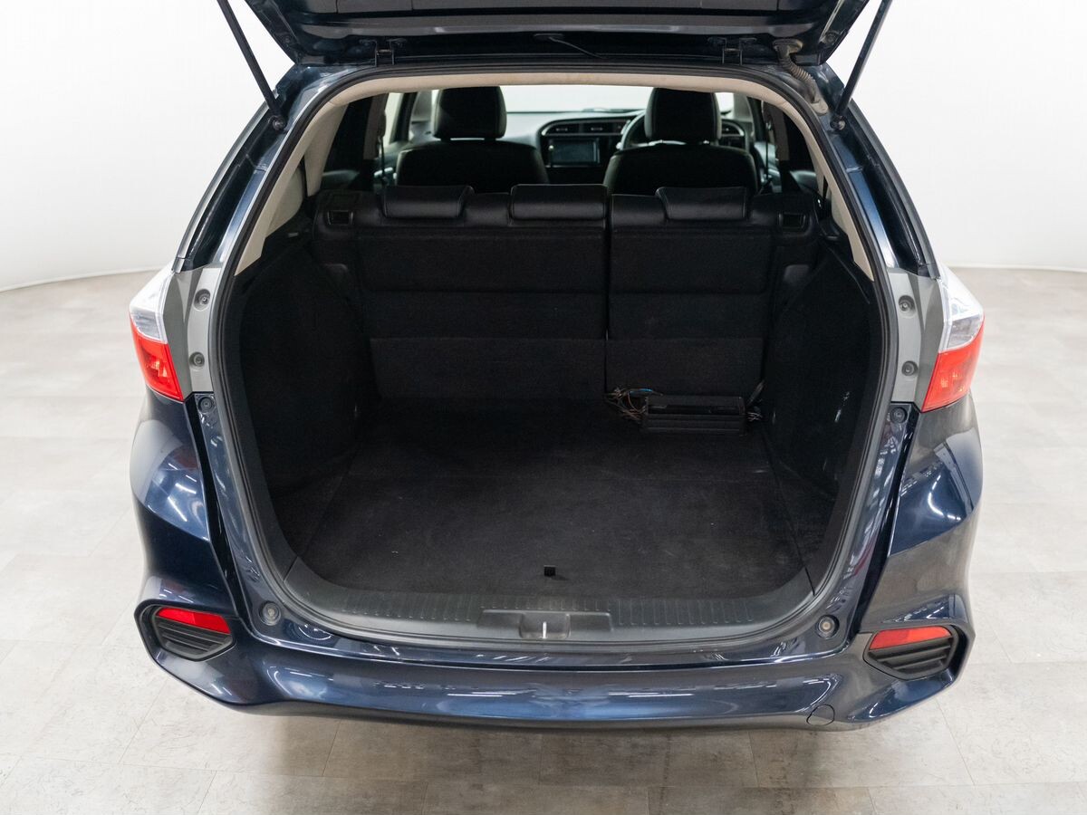 Honda Shuttle 2015 - фото автомобиля
