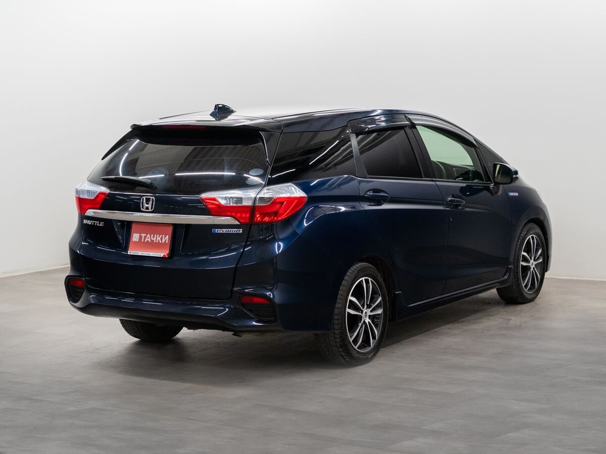 Honda Shuttle 2015 - фото автомобиля