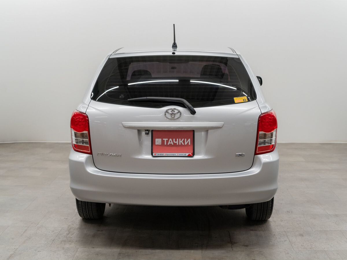 Toyota Corolla Fielder 2010 - фото автомобиля