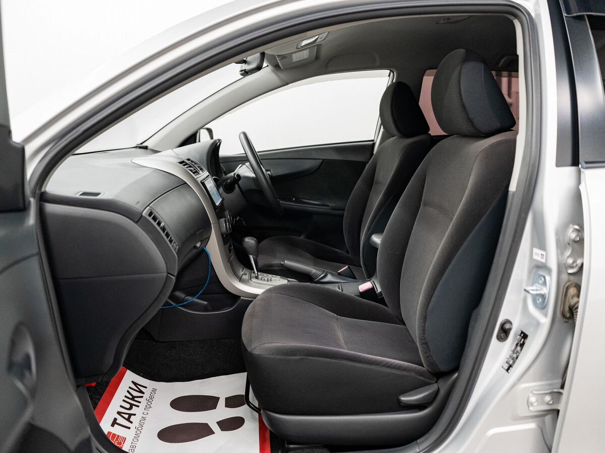 Toyota Corolla Fielder 2010 - фото автомобиля