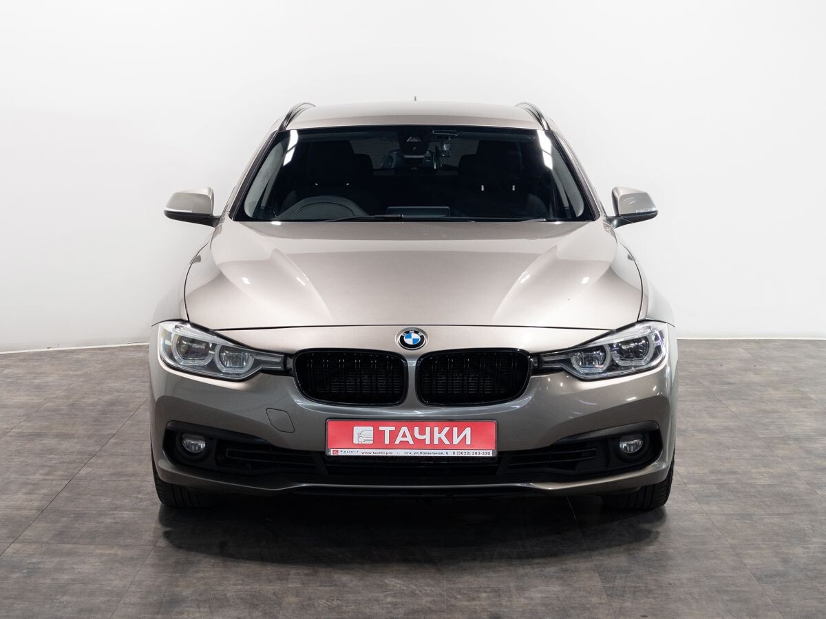 BMW 3-Series 2017 - фото автомобиля
