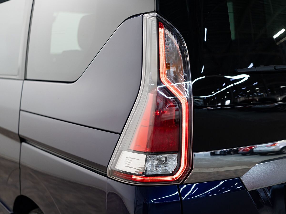 Nissan Serena 2016 - фото автомобиля