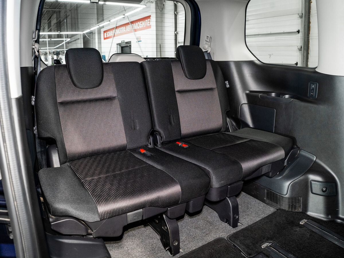 Nissan Serena 2016 - фото автомобиля