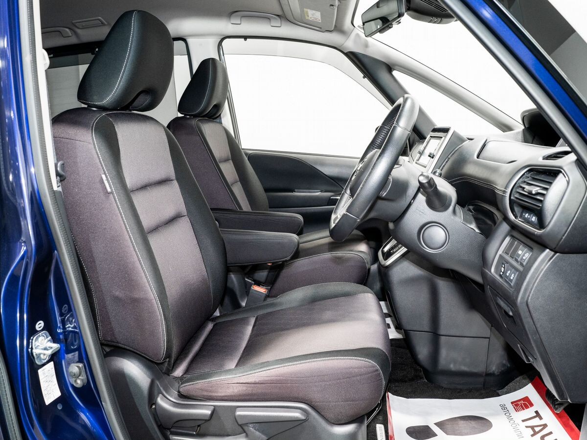 Nissan Serena 2016 - фото автомобиля