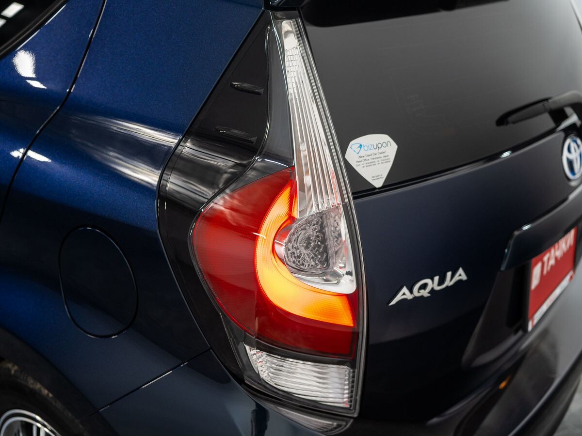 Toyota Aqua 2019 - фото автомобиля