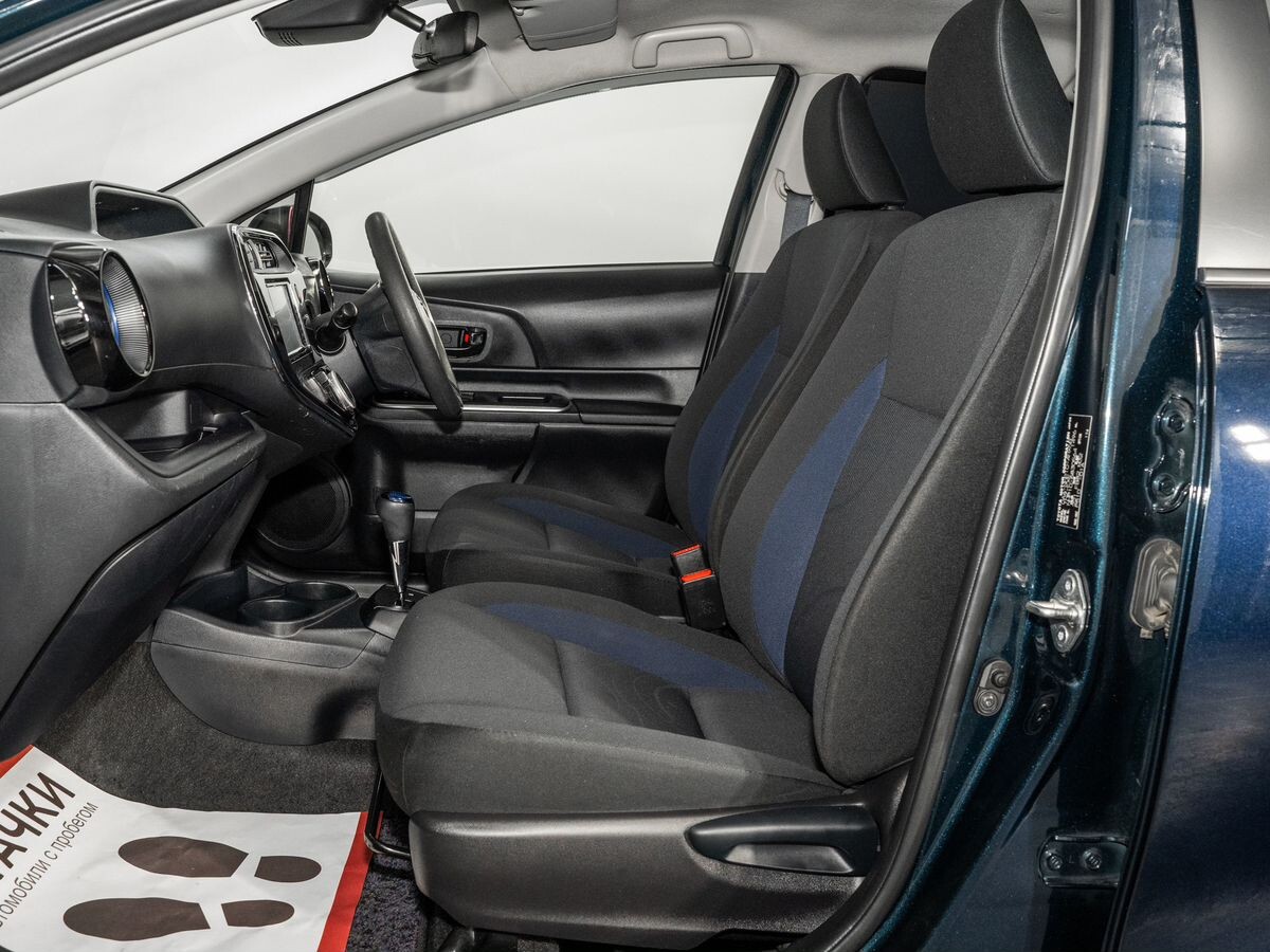 Toyota Aqua 2019 - фото автомобиля