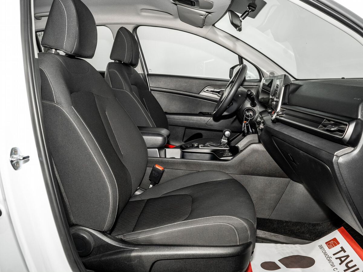 Kia Sportage 2022 - фото автомобиля