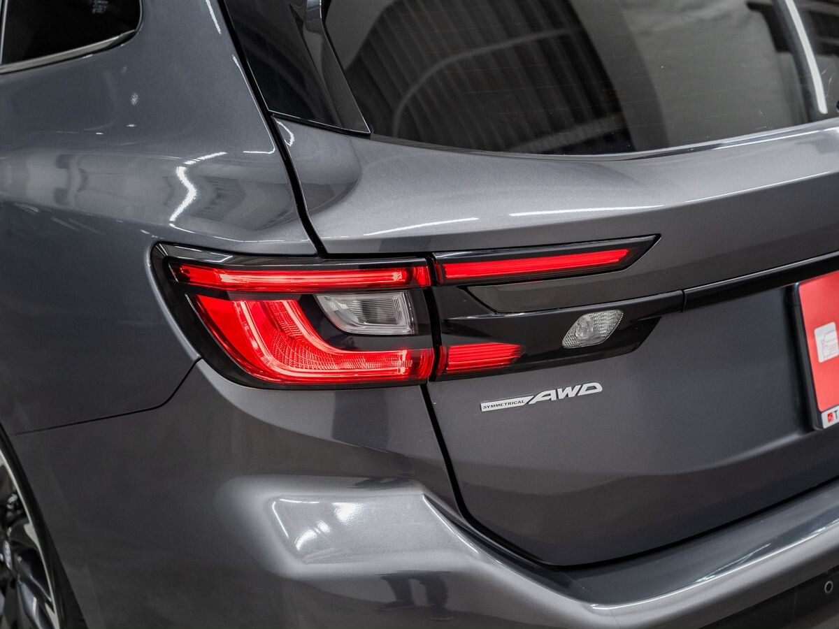 Subaru Levorg 2021 - фото автомобиля